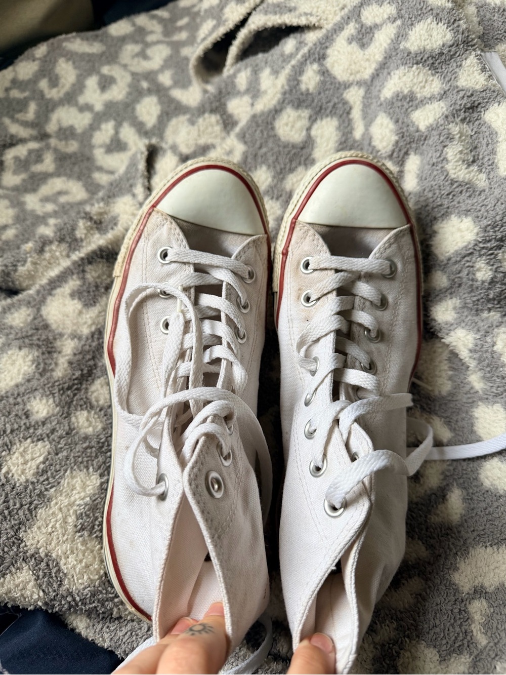 White Canvas high Top Sneakers with Red Stripe